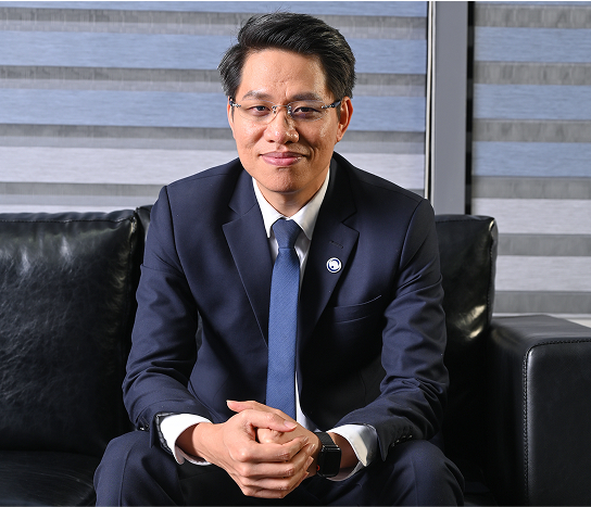 CEO Tran Quoc Dung